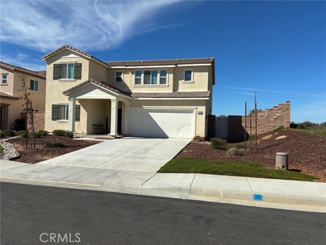 Detail Gallery Image 6 of 11 For 28295 Memory, Winchester,  CA 92596 - 4 Beds | 3 Baths