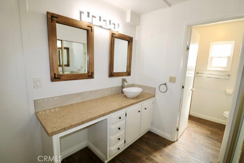 MLS #OC25237648 image #27