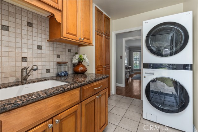 Detail Gallery Image 15 of 34 For 5754 Eckleson, Lakewood,  CA 90713 - 3 Beds | 2 Baths