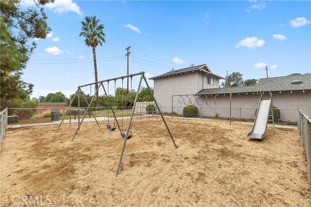 Detail Gallery Image 35 of 35 For 6635 Bridle Cir, Yorba Linda,  CA 92886 - 4 Beds | 2 Baths