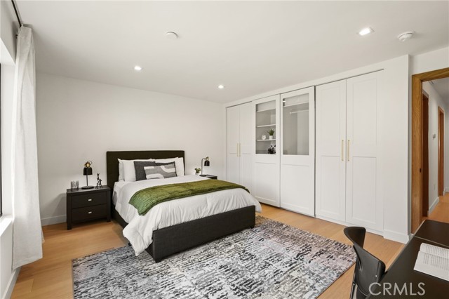 Image 34 of 46 For 15609 Huston Street