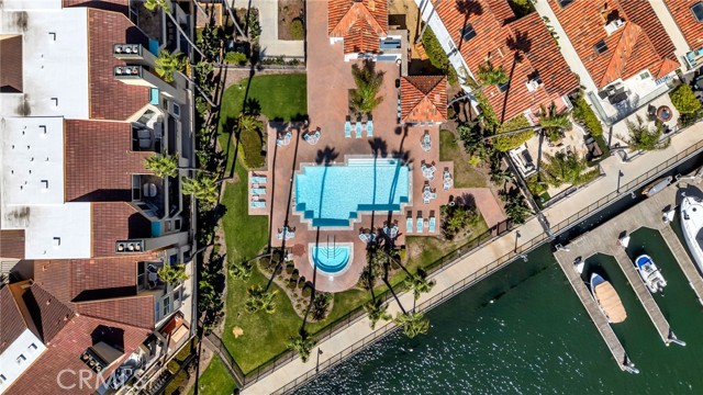 Detail Gallery Image 24 of 47 For 16291 Countess Dr #306,  Huntington Beach,  CA 92649 - 2 Beds | 2 Baths