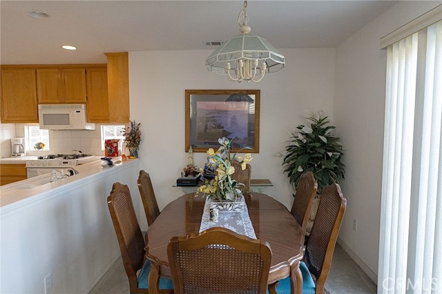 Detail Gallery Image 10 of 17 For 223 S 11th St, Grover Beach,  CA 93433 - 3 Beds | 2/1 Baths