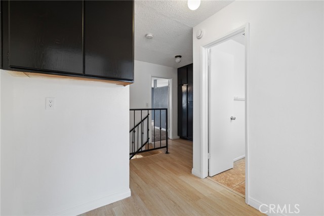 Detail Gallery Image 18 of 42 For 13534 Cordary Ave #14,  Hawthorne,  CA 90250 - 3 Beds | 3 Baths