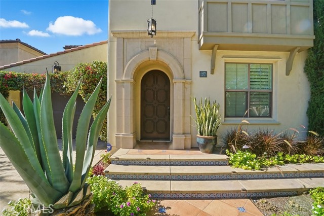 Detail Gallery Image 3 of 49 For 65 Rolling Green, Irvine,  CA 92620 - 4 Beds | 4/1 Baths
