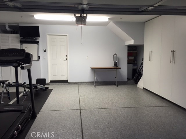 Detail Gallery Image 32 of 58 For 28771 Calle De La Paz, Valencia,  CA 91354 - 3 Beds | 2/1 Baths