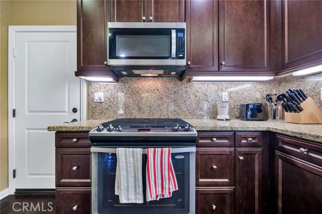 Detail Gallery Image 19 of 61 For 783 Gatun St #104,  San Pedro,  CA 90731 - 3 Beds | 2/1 Baths