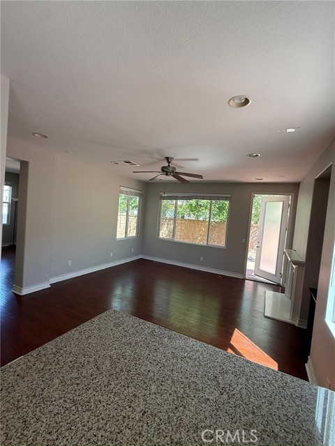 Detail Gallery Image 10 of 23 For 29890 Tucana, Murrieta,  CA 92563 - 3 Beds | 2/1 Baths