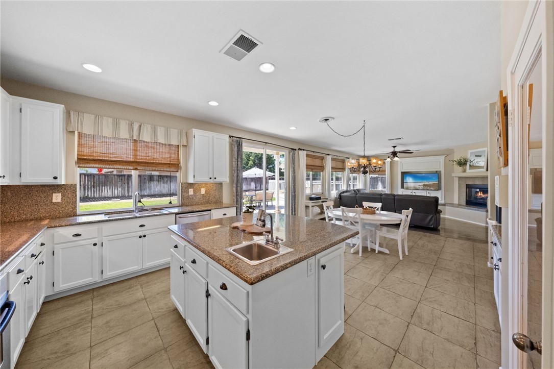 Detail Gallery Image 21 of 60 For 41772 Springbrook Ct, Murrieta,  CA 92562 - 6 Beds | 3/1 Baths