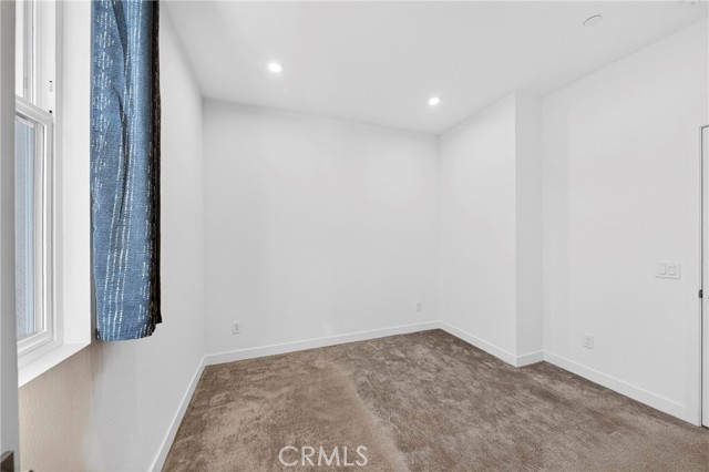 1615 W Bushell Street, Anaheim CA: https://media.crmls.org/medias/1d71427e-45ff-4ed2-8c3c-1307e7c3852e.jpg