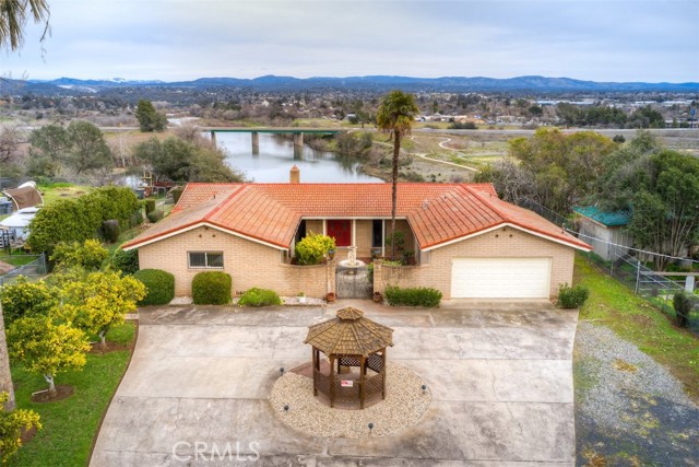 1598 6Th St, Oroville, CA 95965