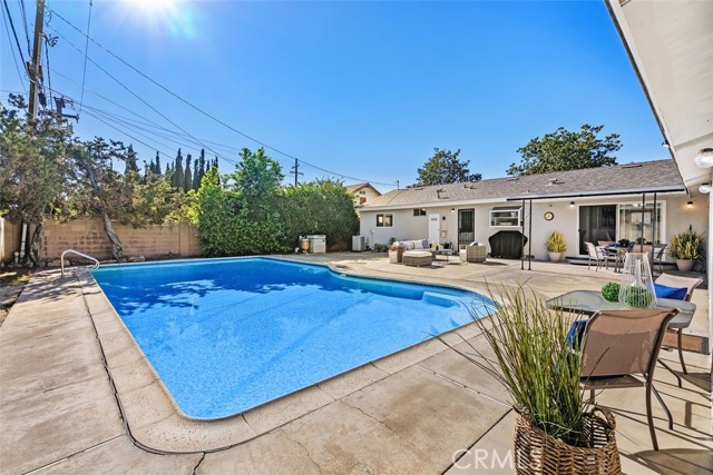 Detail Gallery Image 38 of 41 For 1723 N Lincoln, Orange,  CA 92865 - 3 Beds | 2 Baths