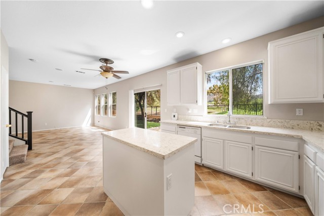 Detail Gallery Image 13 of 50 For 28357 Hillsdale, Moreno Valley,  CA 92555 - 3 Beds | 2/1 Baths