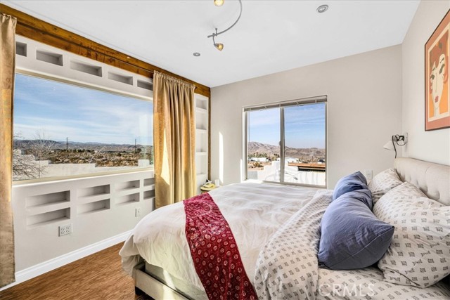 7423 Juniper Road, Joshua Tree CA: https://media.crmls.org/medias/1d75fce3-1df5-4682-95e4-5e1e2d821d8e.jpg