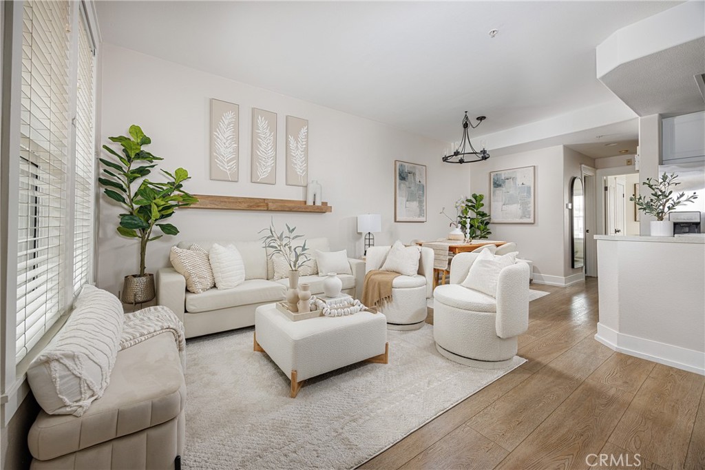 80 Montana Del Lago Drive