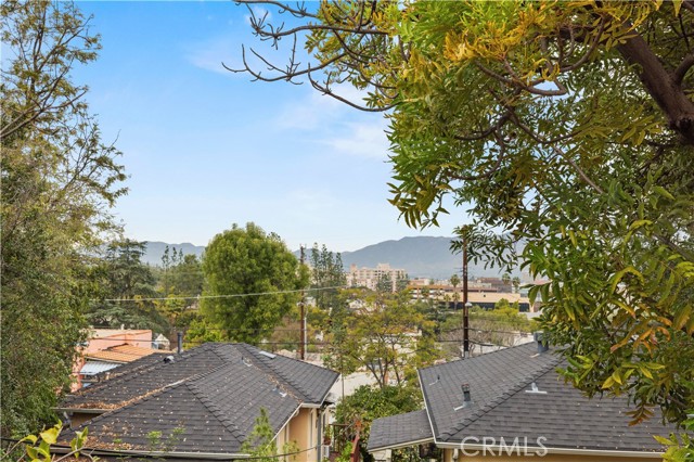 Detail Gallery Image 25 of 39 For 65 Grace Terrace, Pasadena,  CA 91105 - 3 Beds | 2 Baths