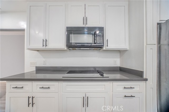 Detail Gallery Image 9 of 41 For 5709 E Beverly Bld, Los Angeles,  CA 90022 - 4 Beds | 2 Baths