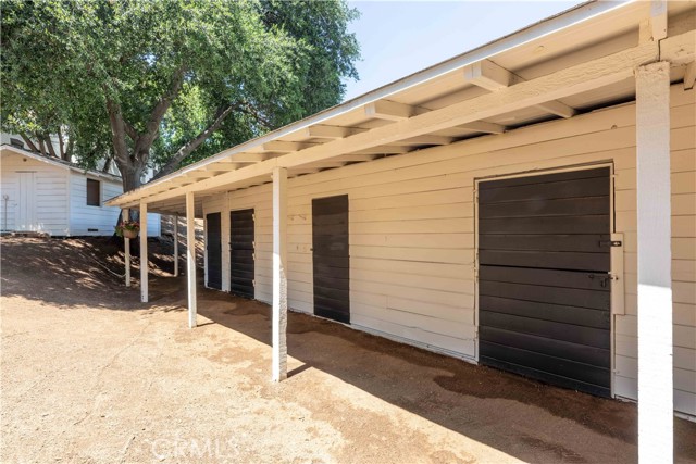 1615 Halsey Street, Redlands CA: https://media.crmls.org/medias/1d79b66a-dce1-4f05-bb2a-ca8b3169caea.jpg