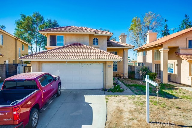 11484 Lime Orchard Lane, Fontana CA: https://media.crmls.org/medias/1d79e6fd-e28e-4e03-b9a3-66f70fe3f5aa.jpg