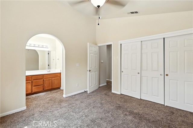 713 Vista Del Rey Drive, Atwater CA: https://media.crmls.org/medias/1d79fe4f-95c6-436f-aa68-51314ee1d4ae.jpg