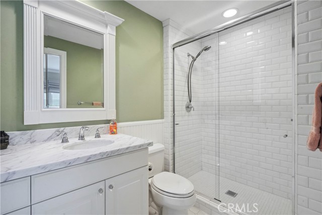 Detail Gallery Image 37 of 66 For 17710 Karen Dr, Encino,  CA 91316 - 5 Beds | 5/1 Baths