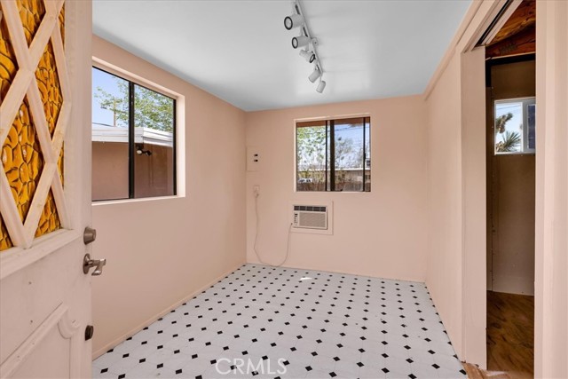 Detail Gallery Image 33 of 54 For 6922 Grand Ave, Yucca Valley,  CA 92284 - 3 Beds | 2 Baths