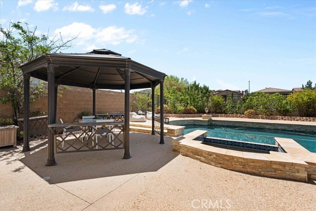 20342 Via Cellini, Porter Ranch CA: https://media.crmls.org/medias/1d7b13fe-cb0d-4dde-91a8-8ff7e27cbf28.jpg