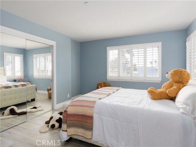 534 Francisca Avenue, Redondo Beach, California 90277, 5 Bedrooms Bedrooms, ,3 BathroomsBathrooms,Residential,Sold,Francisca,SB20239752