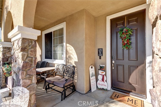 Detail Gallery Image 6 of 45 For 26978 Homeroom Ct, Moreno Valley,  CA 92555 - 4 Beds | 3 Baths