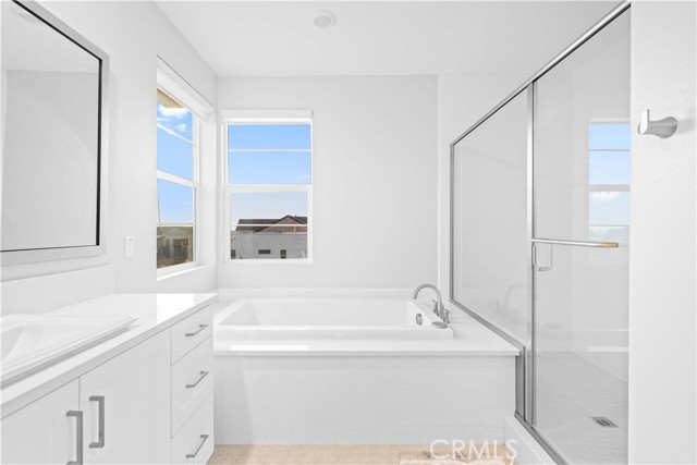 Detail Gallery Image 31 of 46 For 119 Glance, Irvine,  CA 92618 - 3 Beds | 2/1 Baths