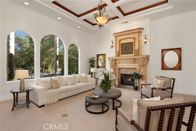 Detail Gallery Image 5 of 57 For 1499 Caballero Rd, Arcadia,  CA 91006 - 6 Beds | 5/1 Baths