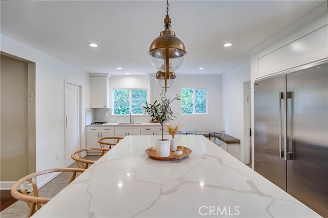 12415 Killion Street, Valley Village CA: https://media.crmls.org/medias/1d7ea401-037a-4685-ac09-2e6e38a0627b.jpg