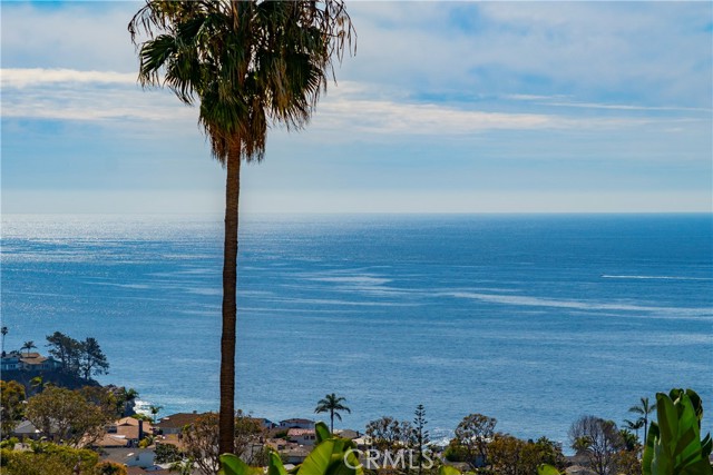 Detail Gallery Image 49 of 54 For 19 N Vista De La Luna, Laguna Beach,  CA 92651 - 3 Beds | 2 Baths