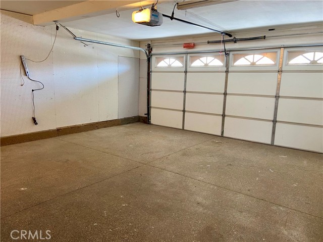 14121 Picasso Court, Irvine CA: https://media.crmls.org/medias/1d8008ca-c891-455c-beb6-c284c4f87055.jpg