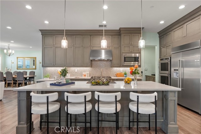46 Dogwood, Lake Forest CA: https://media.crmls.org/medias/1d802ca6-465d-4cfb-a4b7-d694c073363f.jpg