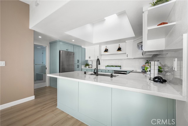 Detail Gallery Image 21 of 44 For 1641 Monterey Rd 18e,  Seal Beach,  CA 90740 - 2 Beds | 2 Baths