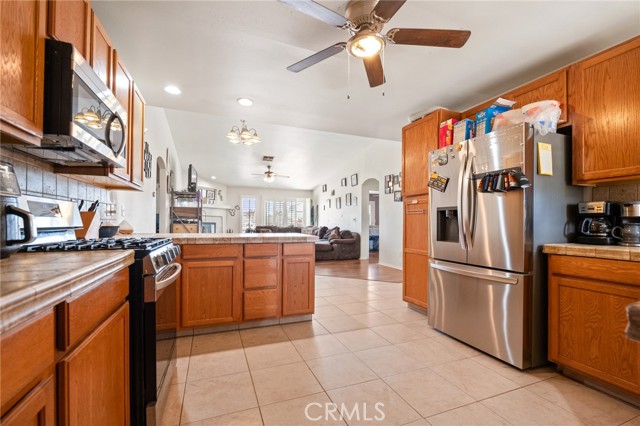 Detail Gallery Image 9 of 40 For 58455 Pimlico St, Yucca Valley,  CA 92284 - 4 Beds | 2 Baths