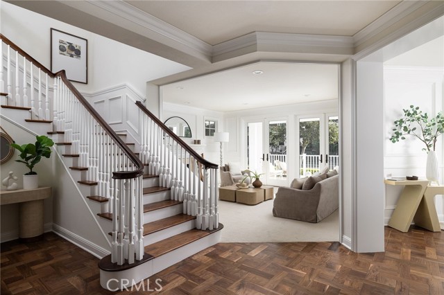 Detail Gallery Image 7 of 38 For 30 Long Bay, Newport Beach,  CA 92660 - 4 Beds | 3/1 Baths