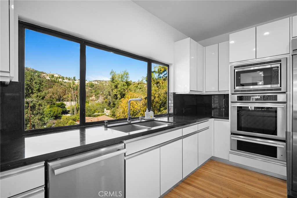1521 N Columbus Avenue Glendale img 45