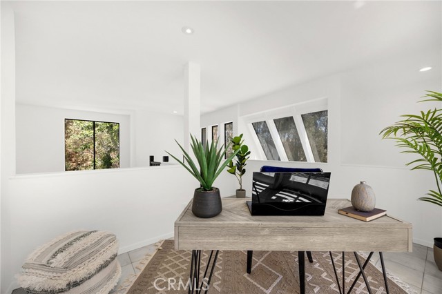 11601 Montana Avenue, Los Angeles CA: https://media.crmls.org/medias/1d8293fd-2efd-4d79-881e-62fb19567026.jpg