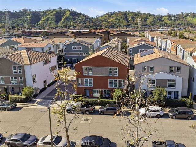 Detail Gallery Image 30 of 36 For 2700 E Chaucer #13,  Los Angeles,  CA 90065 - 4 Beds | 3/1 Baths
