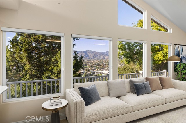 Detail Gallery Image 13 of 74 For 705 Beaverbrook, Glendora,  CA 91740 - 4 Beds | 2 Baths