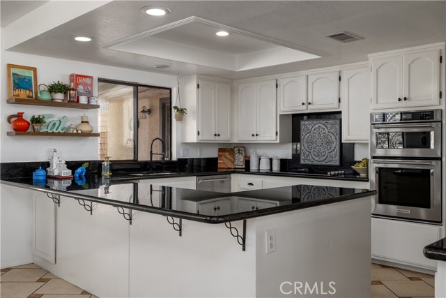 Detail Gallery Image 16 of 75 For 23619 Continental, Canyon Lake,  CA 92587 - 3 Beds | 2 Baths