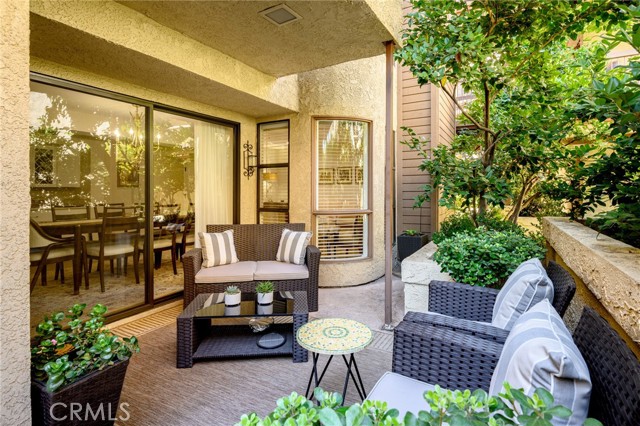 236 N Louise Street, Glendale CA: https://media.crmls.org/medias/1d84b662-bd35-4520-95fa-bebacef9d176.jpg