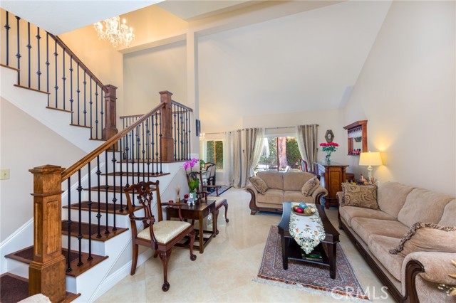 19905 Eagle Ridge Lane, Porter Ranch CA: https://media.crmls.org/medias/1d84bbe8-0666-478d-b87a-53b7c5274672.jpg