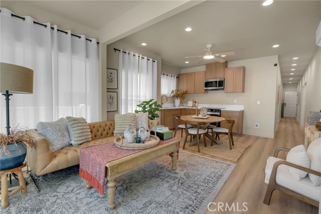 1123 E Ocean Blvd, Long Beach CA: https://media.crmls.org/medias/1d8507db-6503-41b3-9bd0-83ff5d0cc34a.jpg