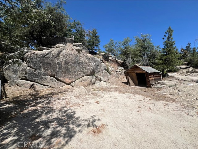 Detail Gallery Image 10 of 29 For 2226 Evans Dr, Running Springs,  CA 92382 - 1 Beds | 1 Baths