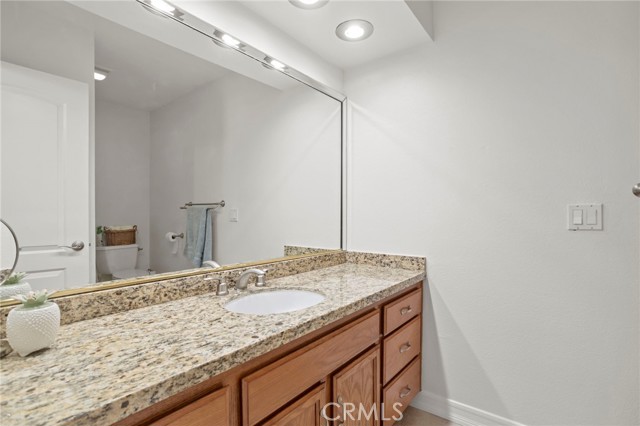 4915 Tyrone Avenue, Sherman Oaks CA: https://media.crmls.org/medias/1d85f106-5988-46d0-b393-a9ebb9d648d5.jpg