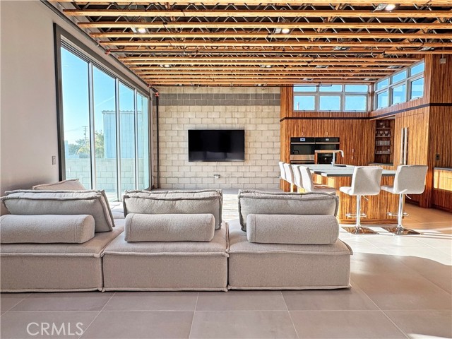 Detail Gallery Image 3 of 34 For 1130 Scott St, Morro Bay,  CA 93442 - 1 Beds | 1/1 Baths
