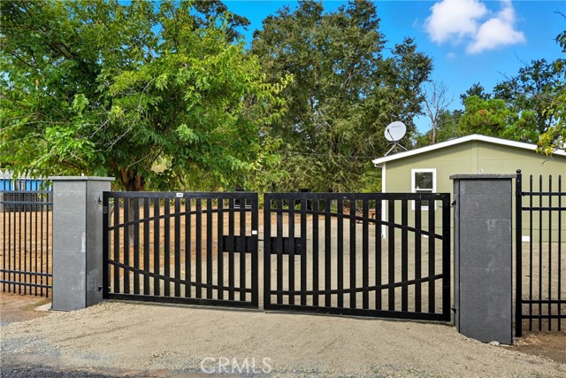 Detail Gallery Image 3 of 31 For 8827 Quarterhorse, Lower Lake,  CA 95457 - 3 Beds | 2 Baths